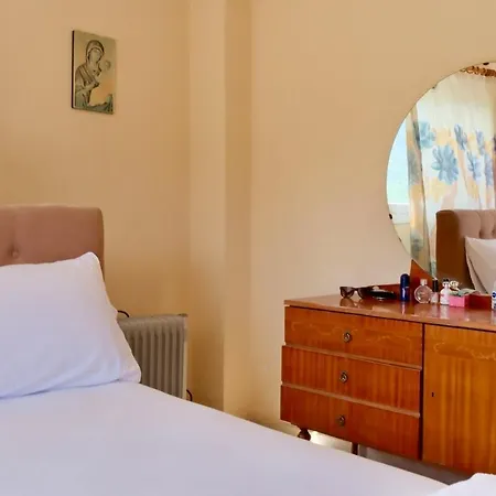 Peaceful Village Retreat - Near Saranda